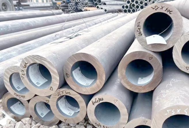 山東厚壁無縫鋼管是一種具有特殊性能和廣泛應用的管材